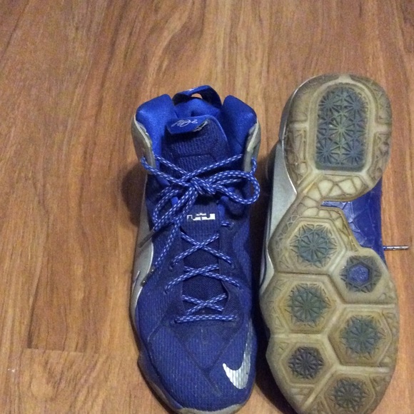 Nike lebron 12 what if GS shoes 7Y, woman’s 8.5 - Picture 6 of 7